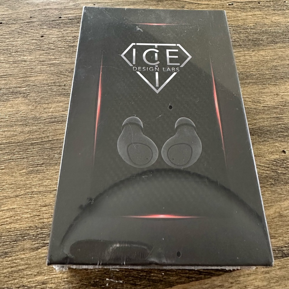 NEW! Wireless headphones